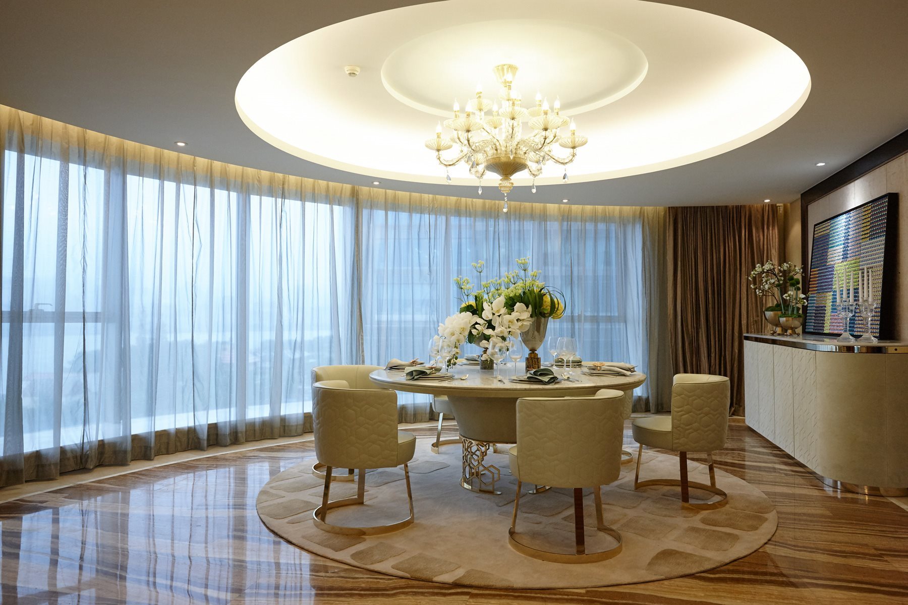 longhi_contract_tomson_gallery_3
