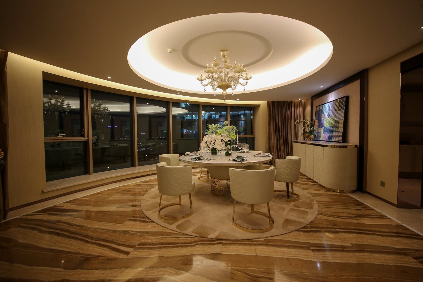 longhi_contract_tomson_gallery_6